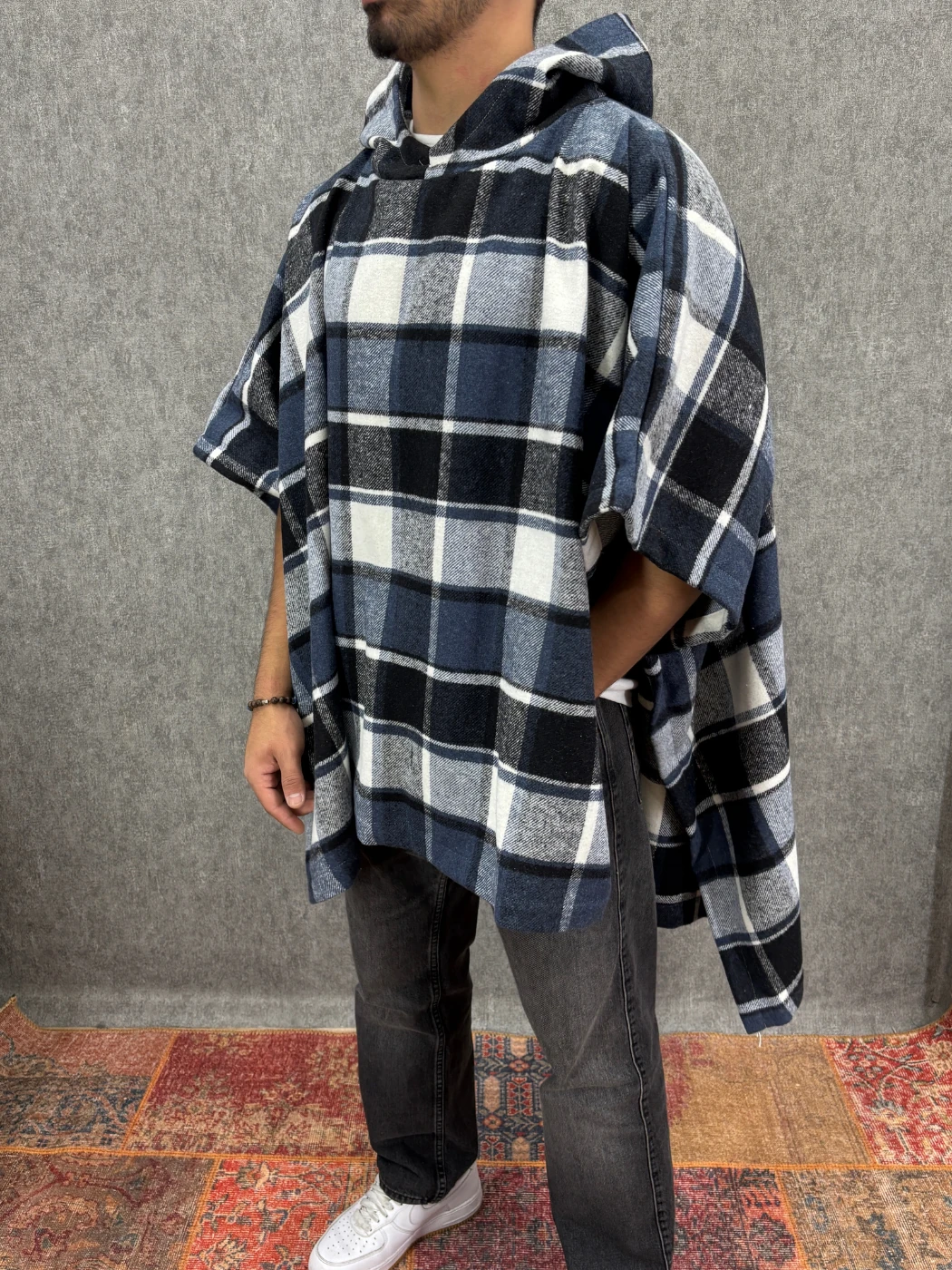 Oversize Kapüşonlu Desenli  Panço