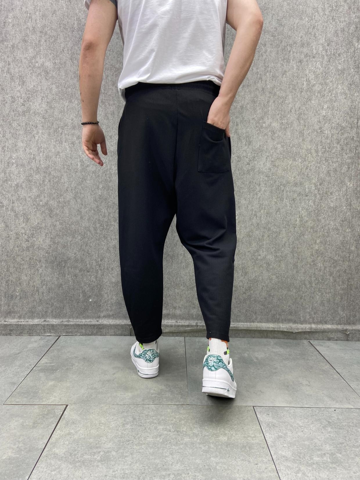 Beli Lastikli Pileli Waffle Örme Kumaş Bilek Paça Siyah Baggy Pantolon
