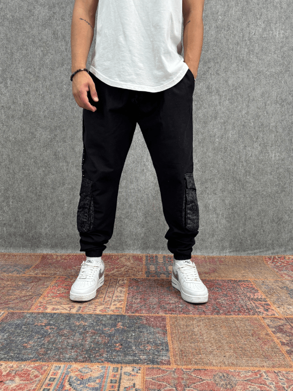Beli Lastikli Cep Detaylı Siyah Jogger