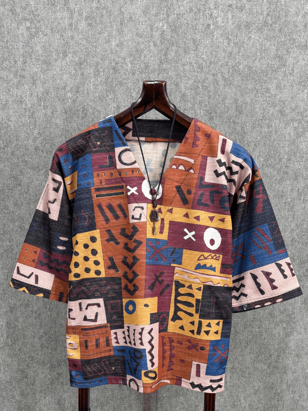 Oversize V Yaka Fakir Kol Desenli Tshirt
