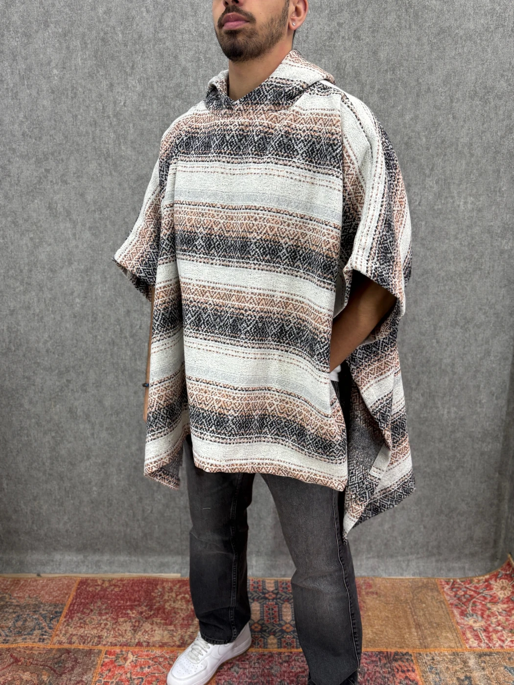 Oversize Kapüşonlu Desenli  Panço