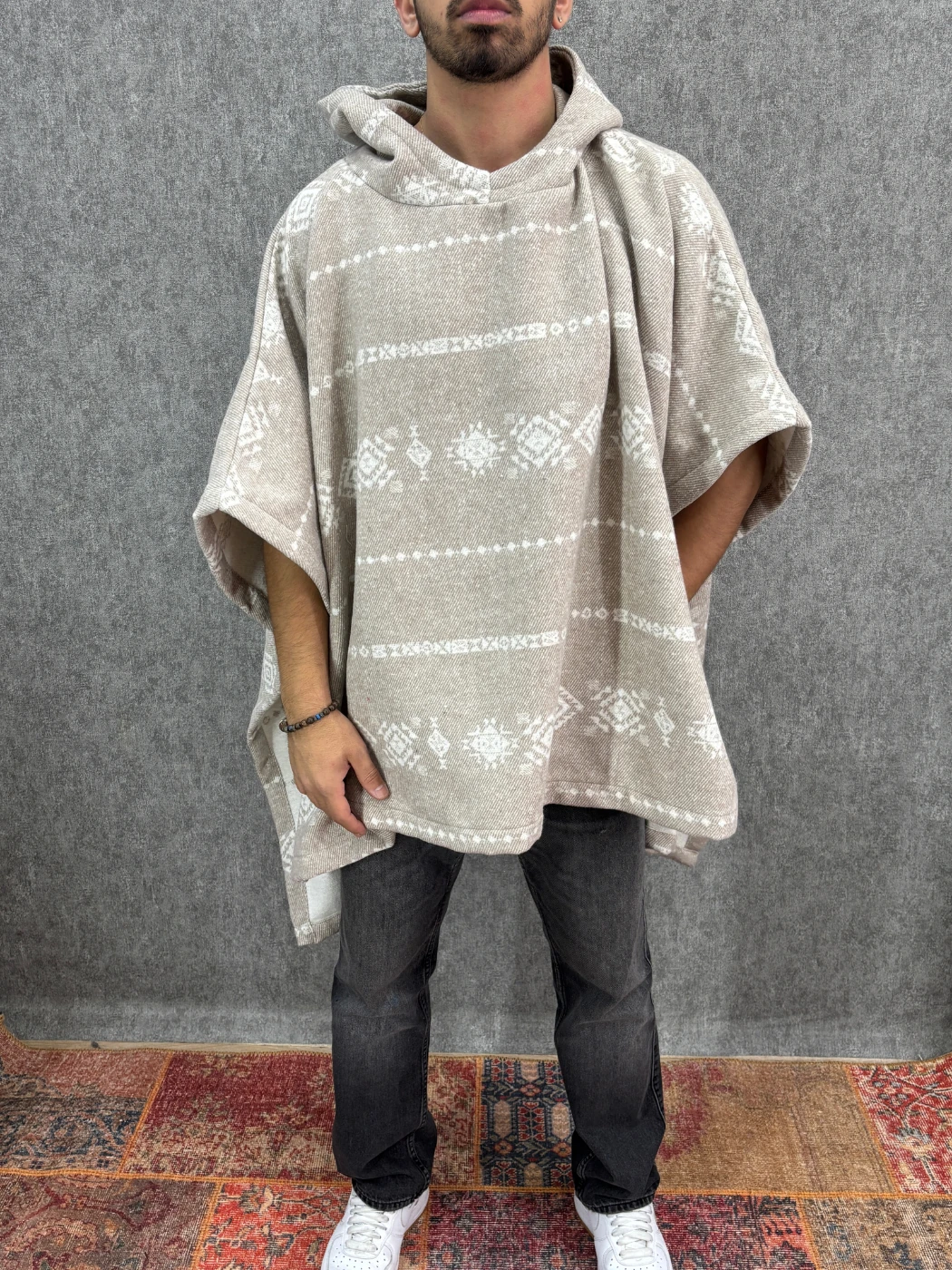 Oversize Kapüşonlu Desenli  Panço