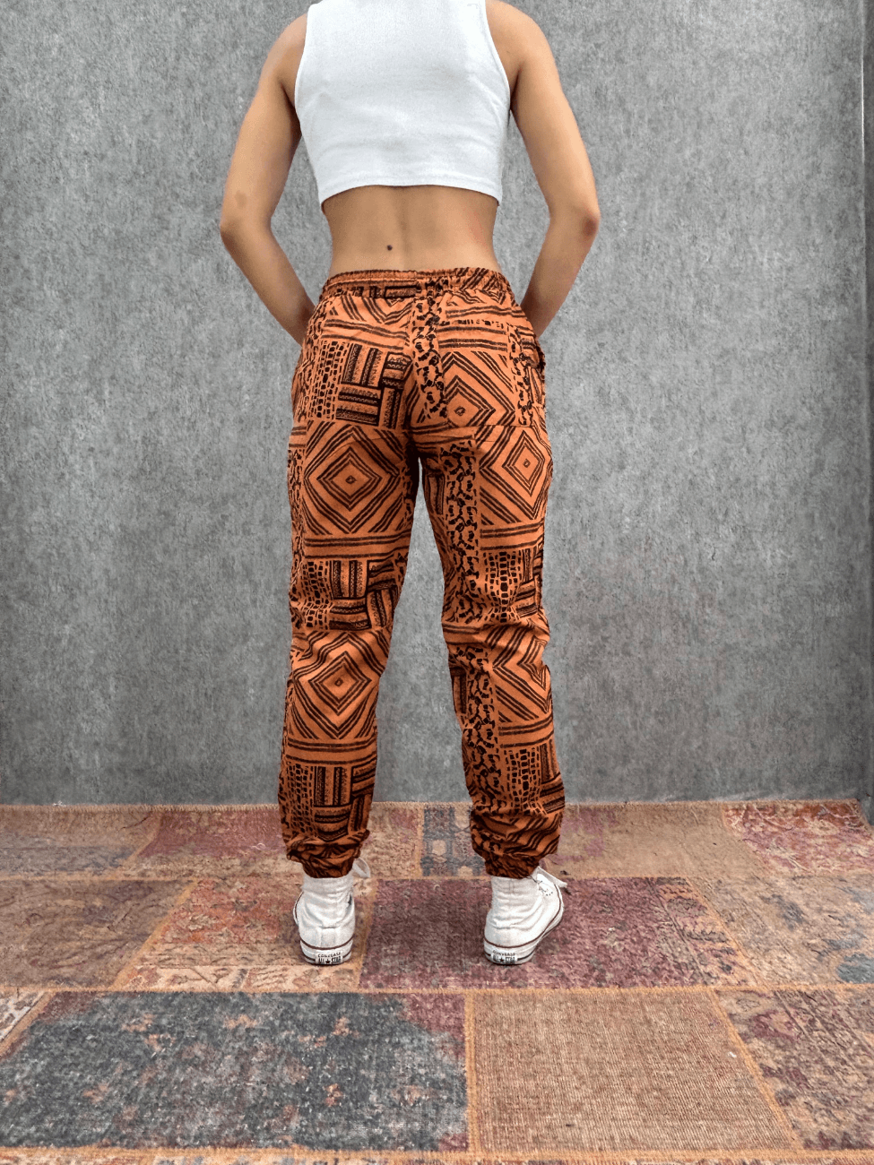 Bel ve Paça Lastikli Desenli Jogger