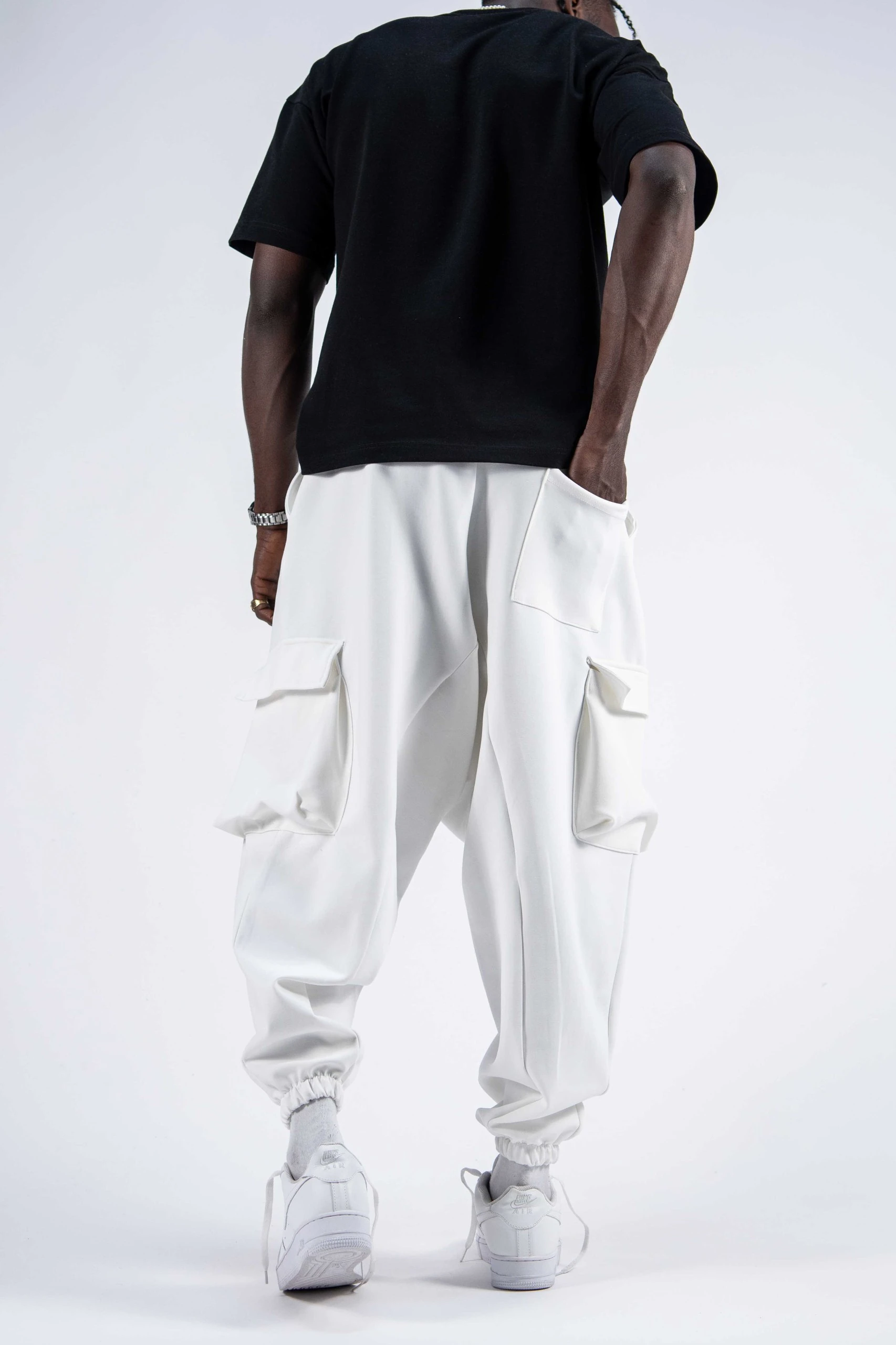 Beli Lastikli Kargo Cepli Beyaz Şalvar