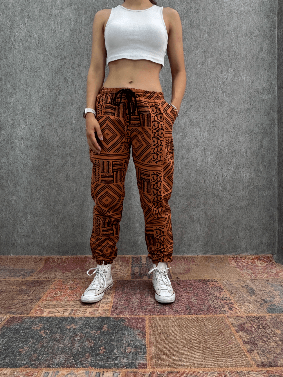 Bel ve Paça Lastikli Desenli Jogger