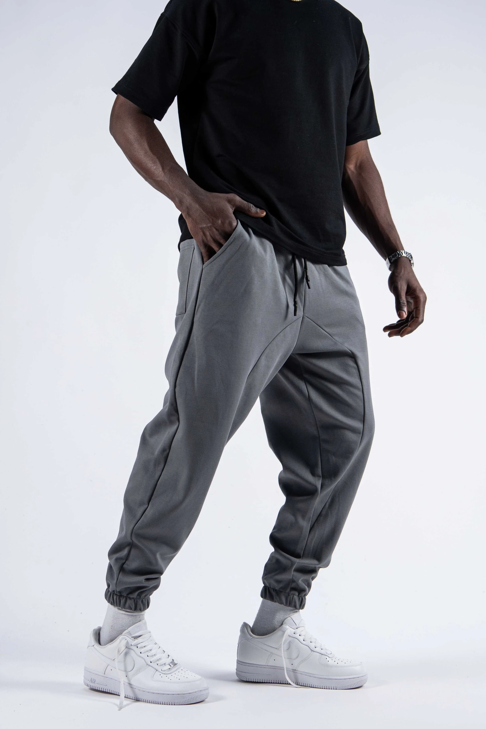 Beli Lastikli Parçalı Füme Jogger