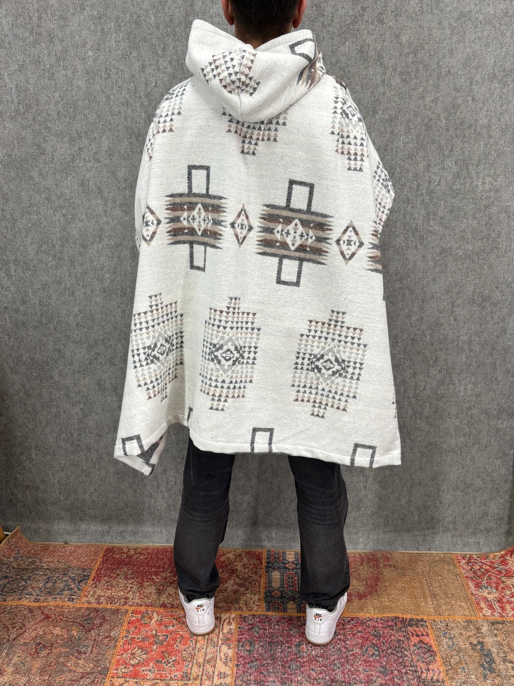 Oversize Kapüşonlu Desenli  Panço