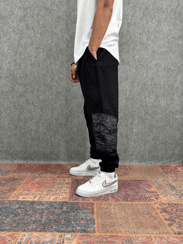Beli Lastikli Cep Detaylı Siyah Jogger