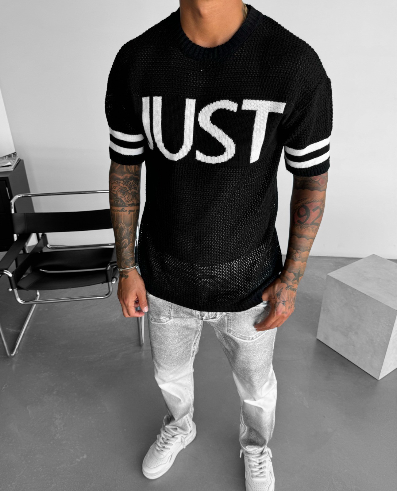 Oversize Delikli Siyah Triko Tshirt