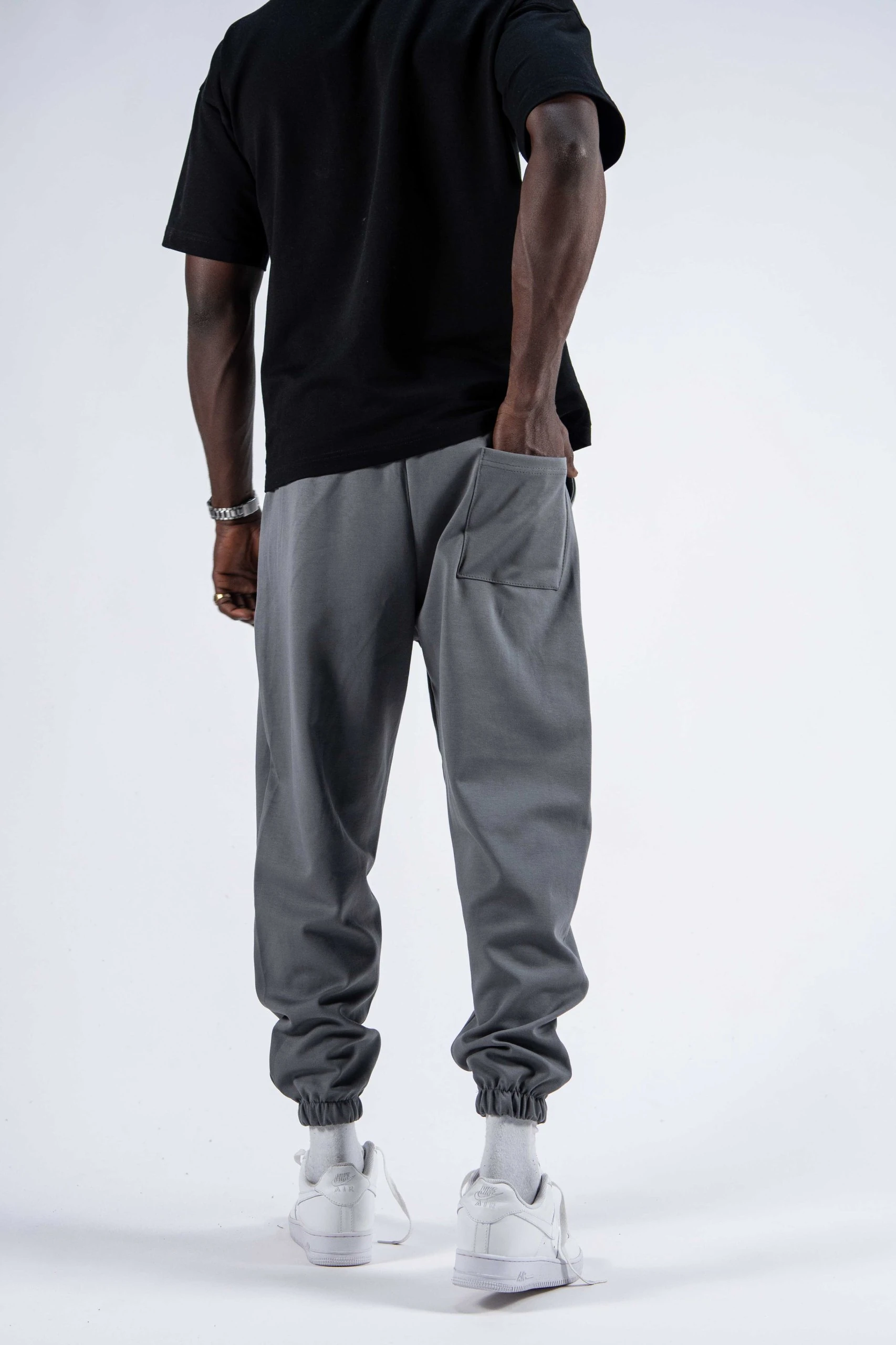 Beli Lastikli Parçalı Füme Jogger