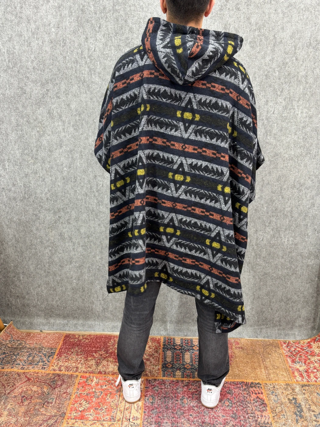 Oversize Kapüşonlu Desenli  Panço