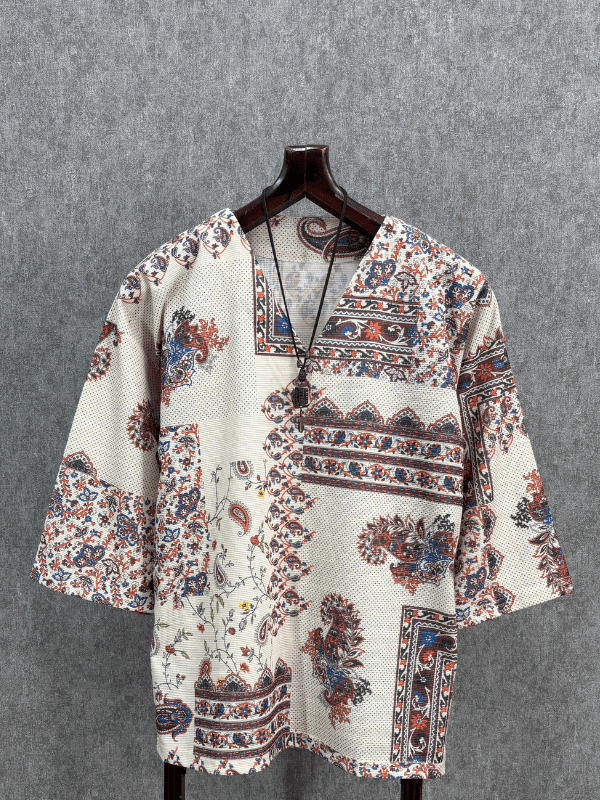 Oversize V Yaka Fakir Kol Desenli Tshirt