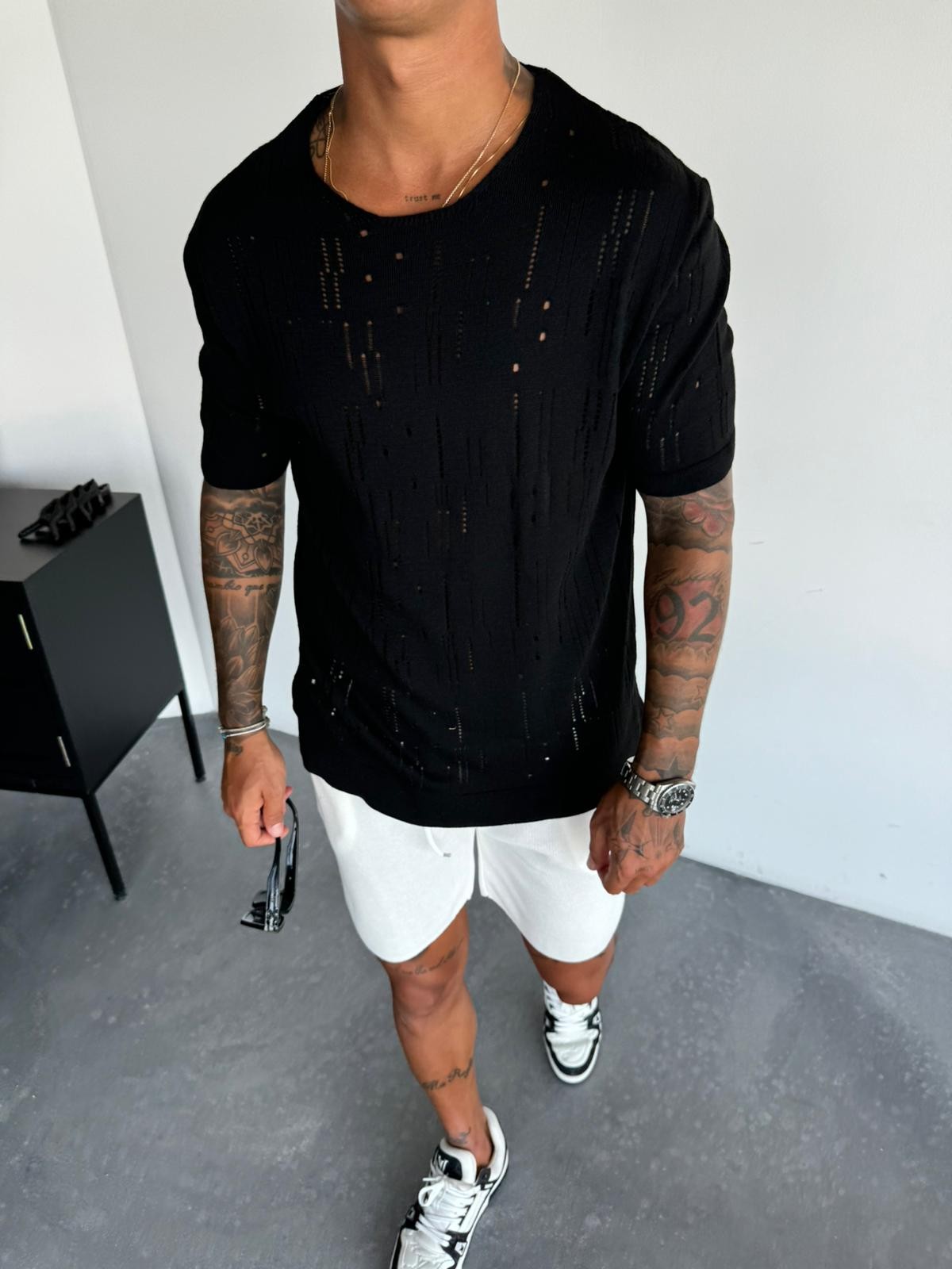 Oversize Delikli Siyah Triko Tshirt