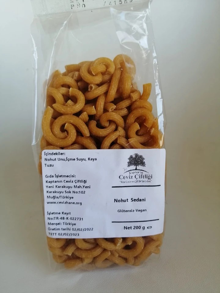 Glütensiz ve Vegan Yerli Nohut Curvi Rigati - Sedani (200 G)