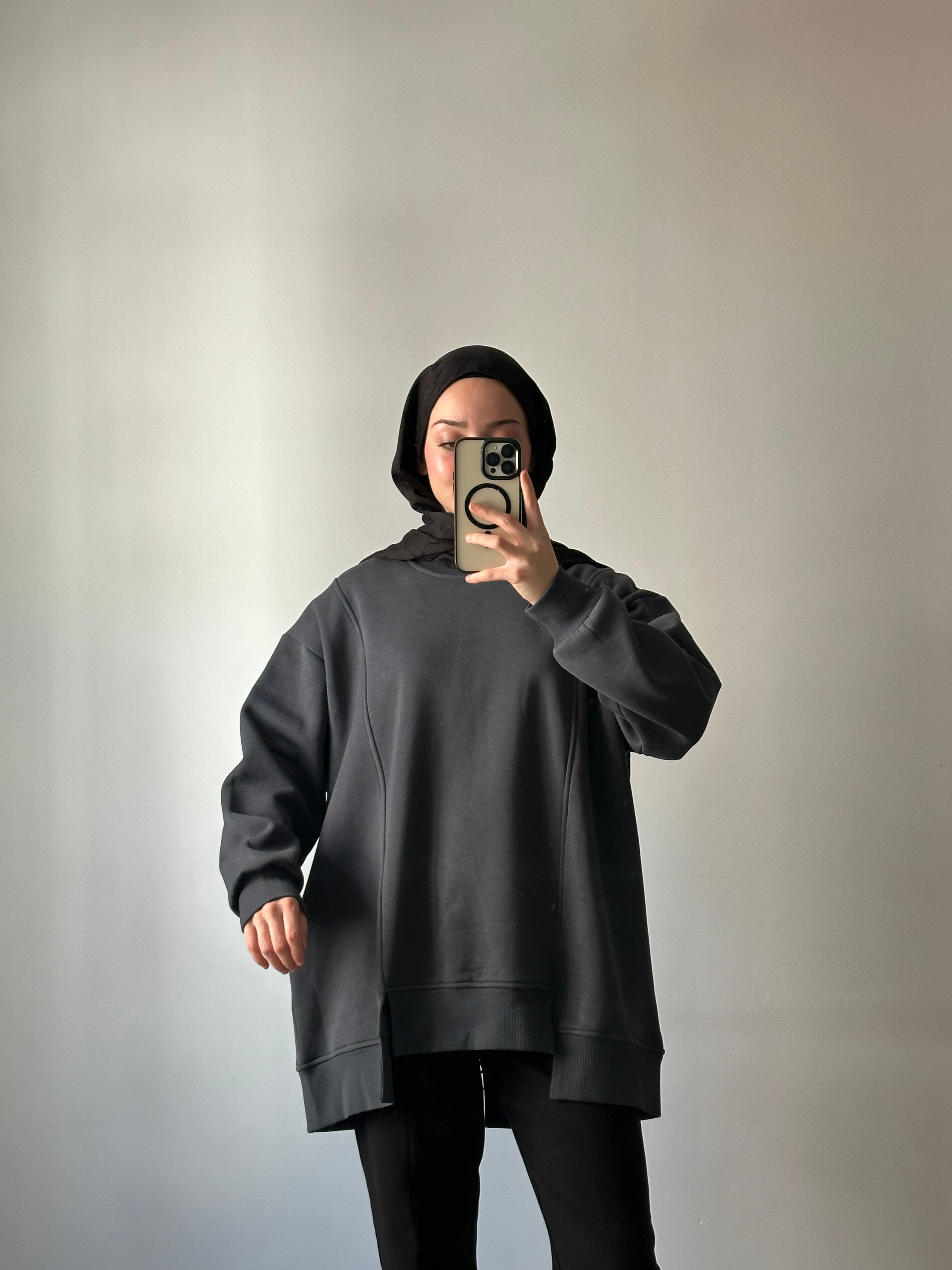 Arkası Fermuarlı Detaylı Oversize Sweat - GRİ