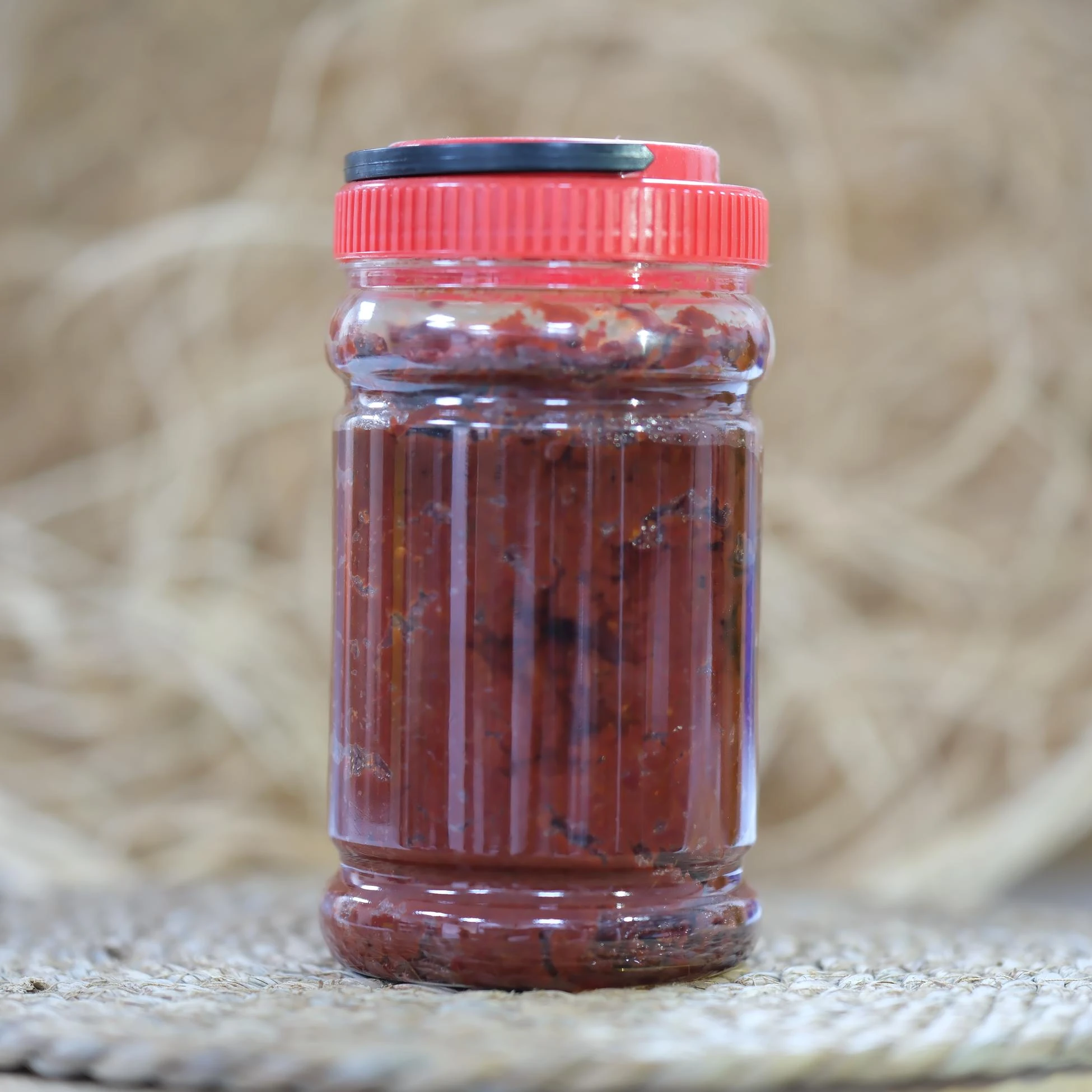 Tatlı Biber Salçası