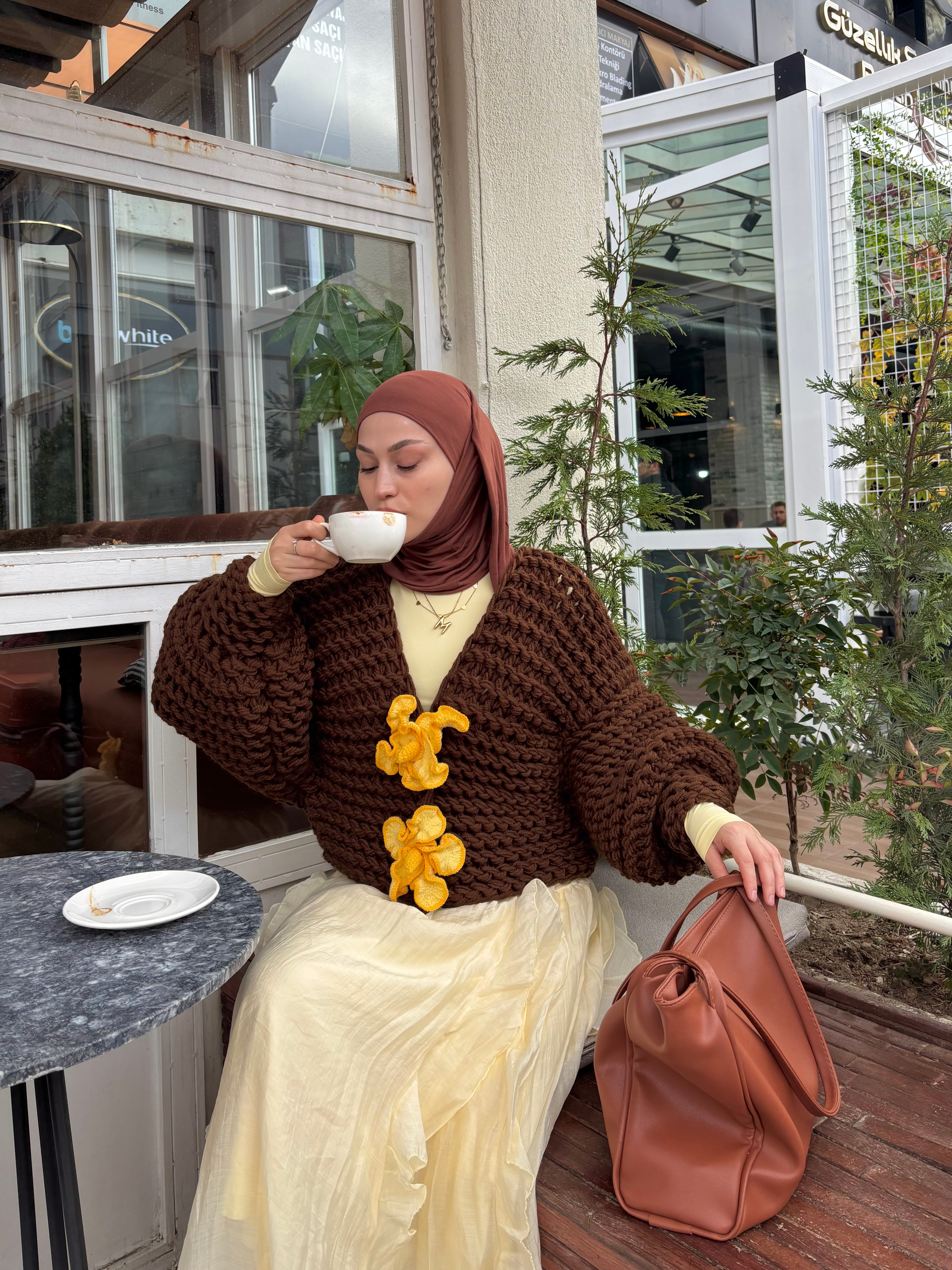 Lotelle El Örgüsü Hırka 