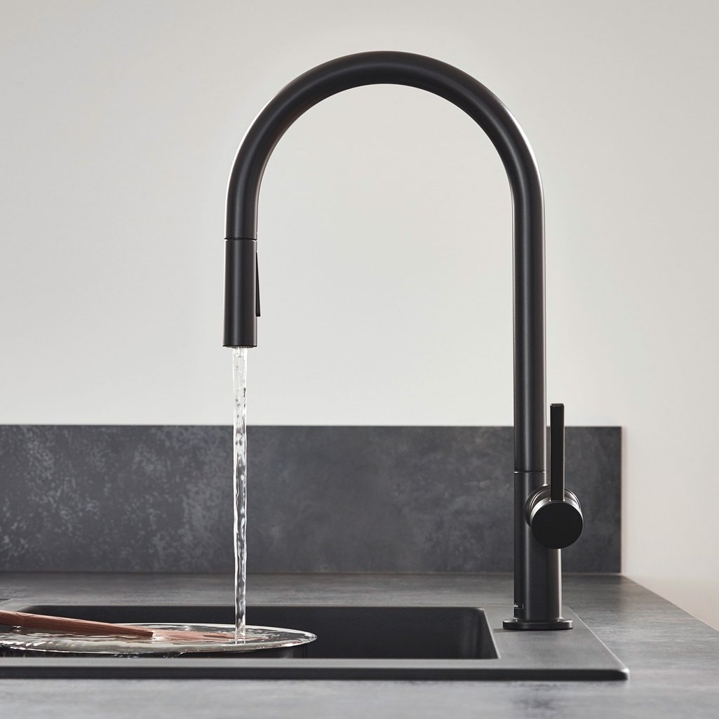 Hansgrohe Talis M54 Tek Kollu Eviye Bataryası 210, Çekilebilir El Duşu, 2Jet Mat Siyah