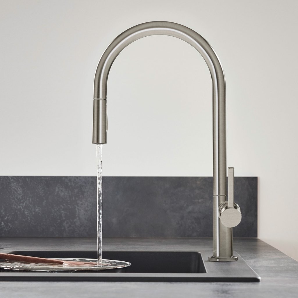 Hansgrohe Talis M54 Paslanmaz Çelik Tek Kollu Eviye Bataryası 210, Çekilebilir El Duşu, 2Jet