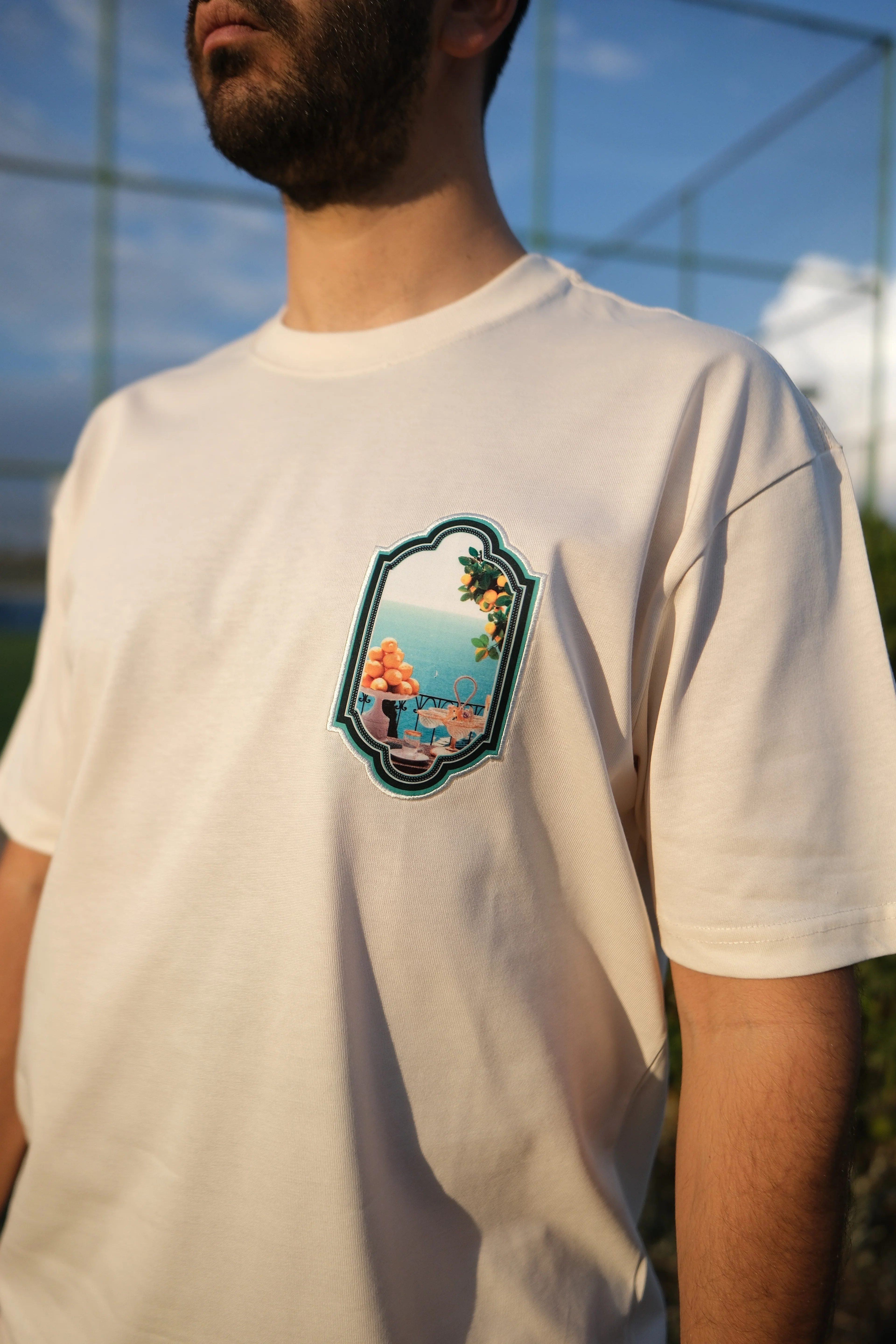 Beyaz Oversize Unisex Akdeniz Manzarası Baskılı T-Shirt