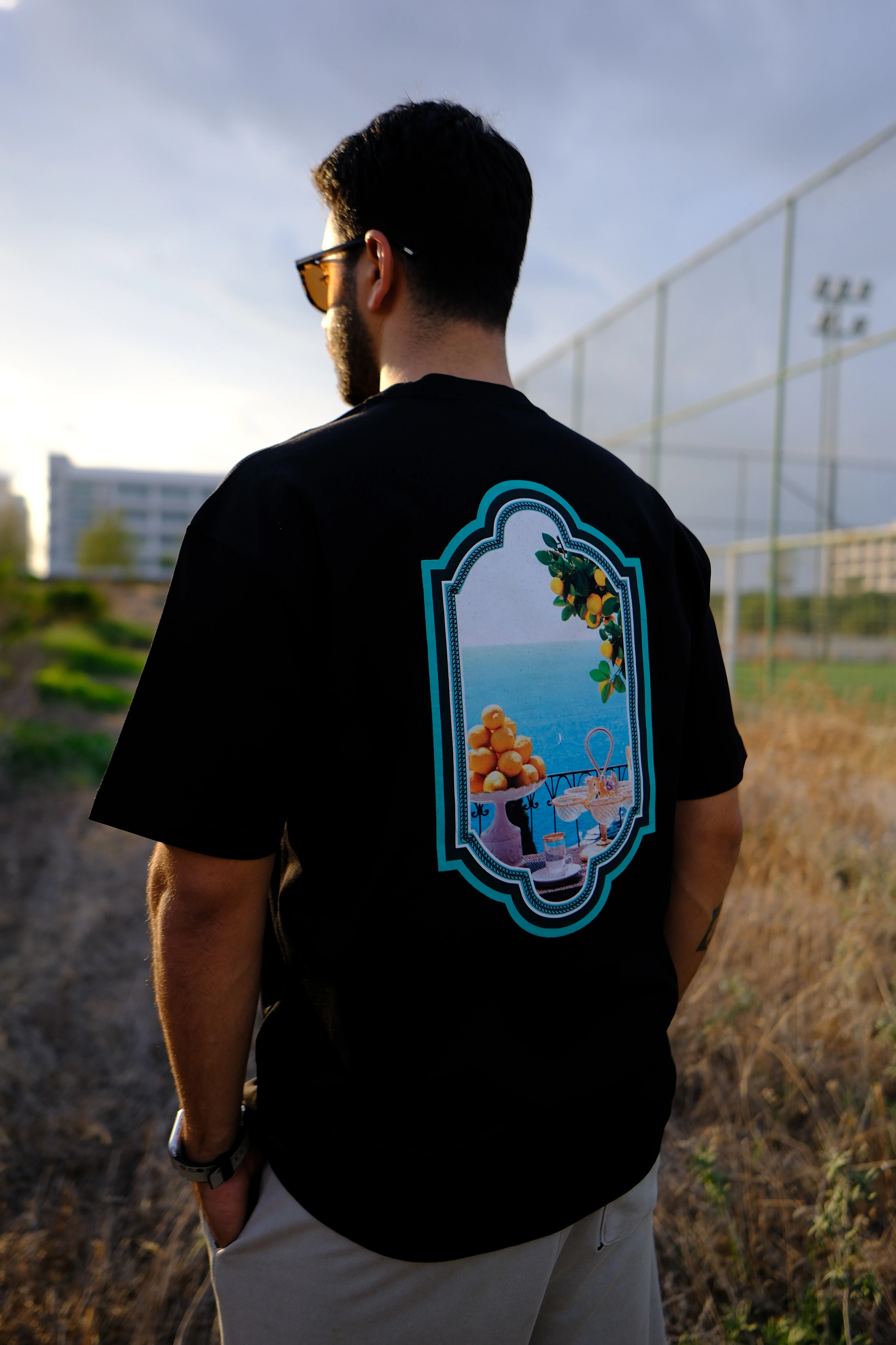 Siyah Oversize Unisex Akdeniz Manzarası Baskılı T-Shirt