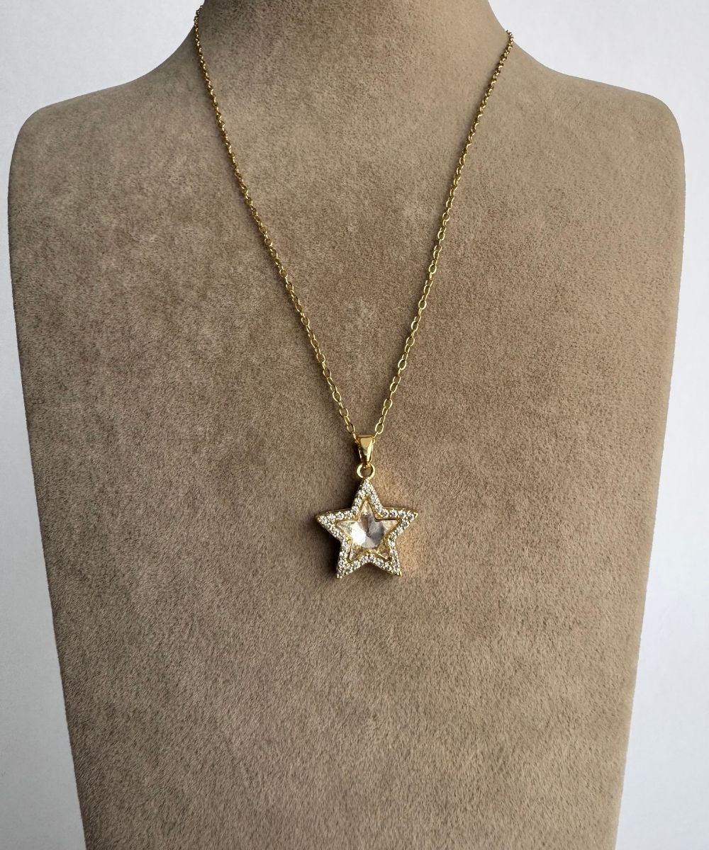 Çelik Yıldız Taşlı Kolye