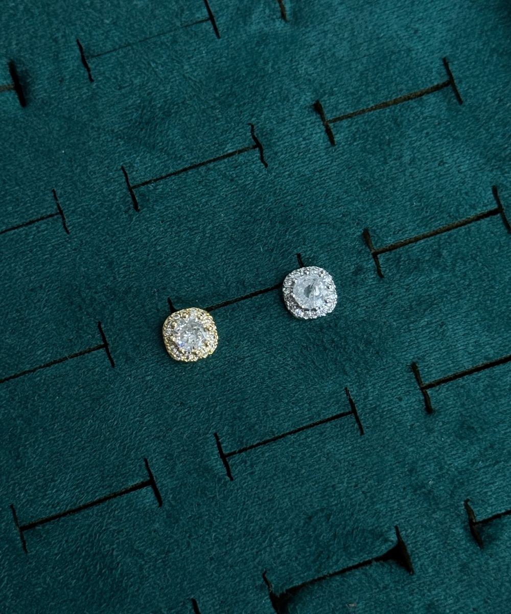 Çelik Kare Taşlı Tragus Piercing