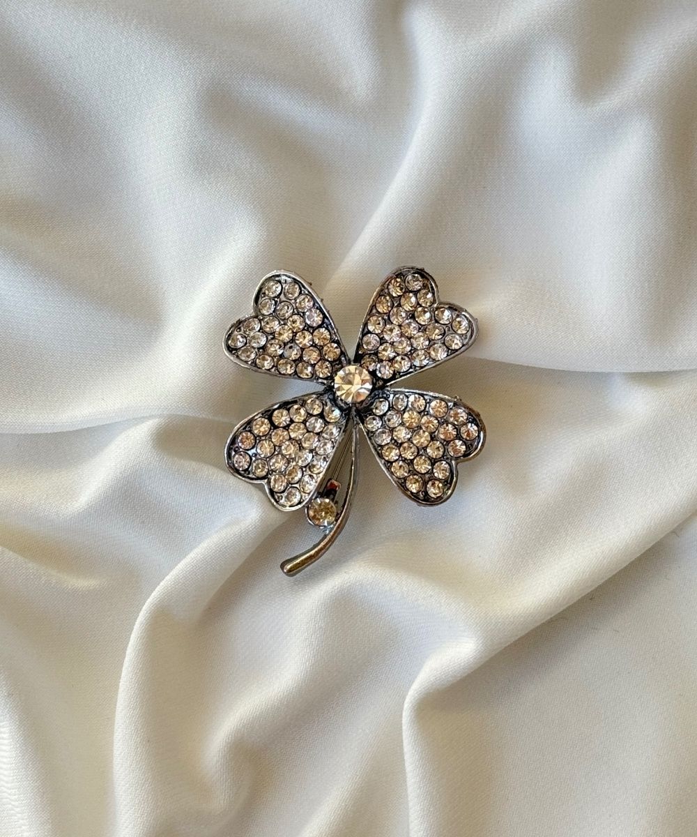 Vıp Kalp Yonca Broş