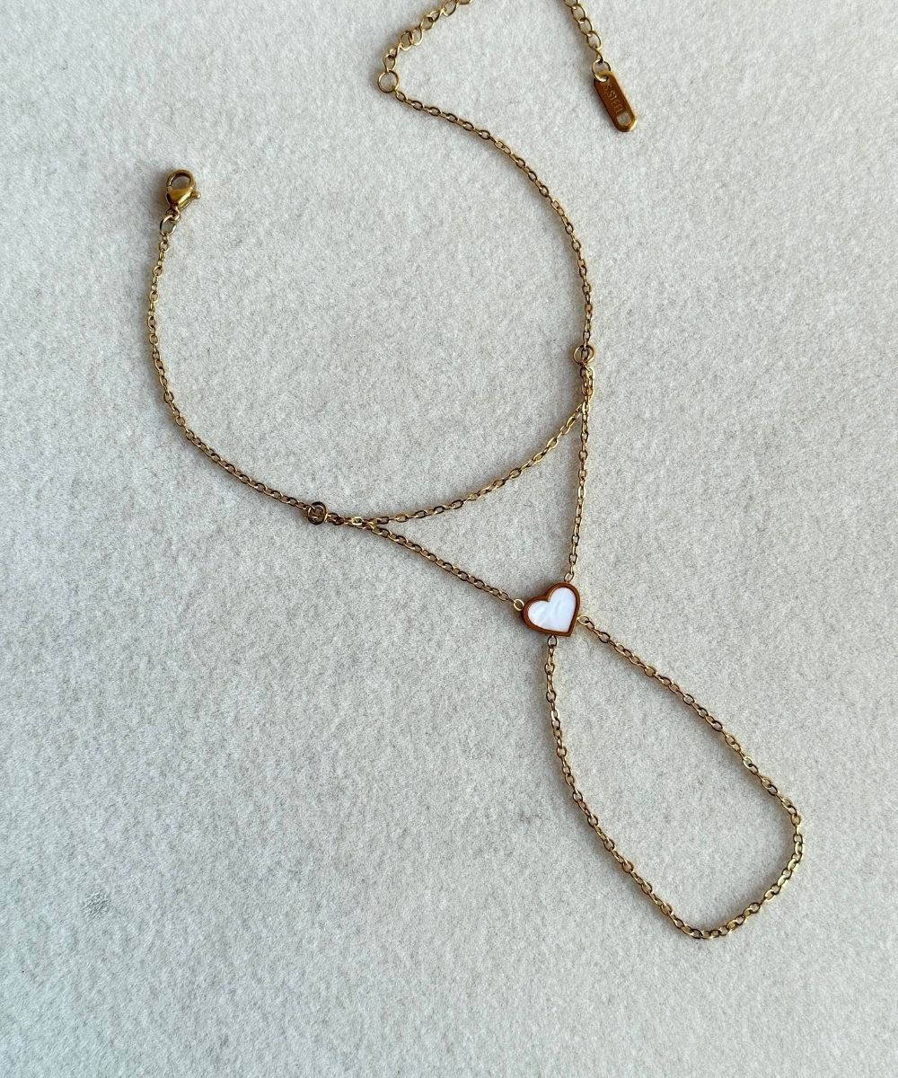 Çelik Sedef Kalpli Şahmeran