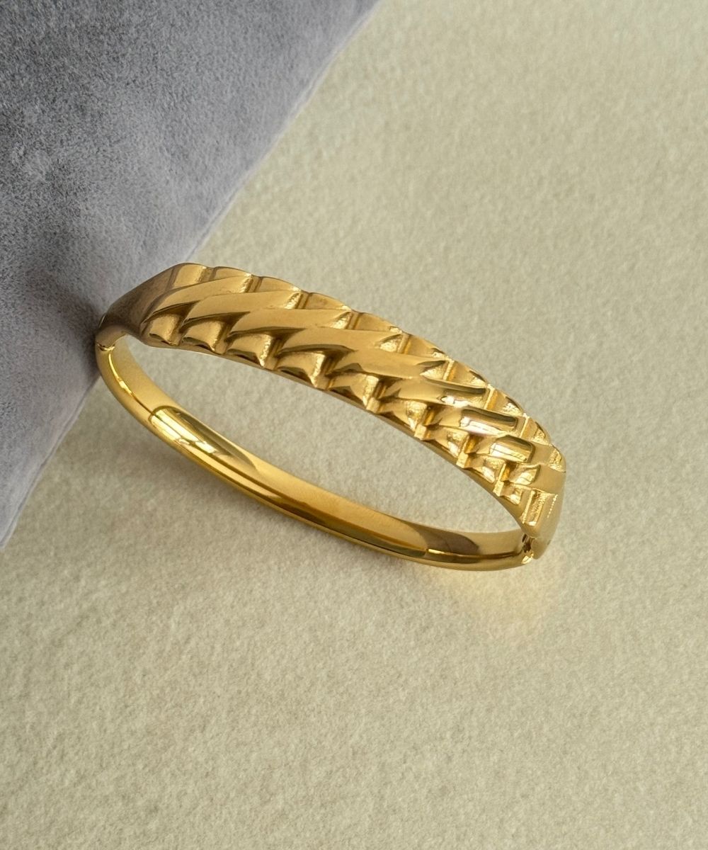 Çelik Gold Saç Örgüsü Kelepçe