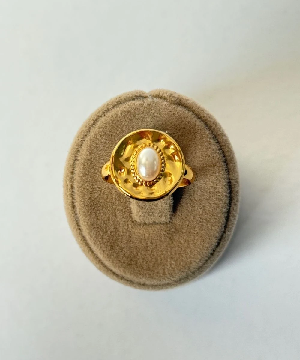 Çelik İncili Çukur Ayarlamalı Yüzük