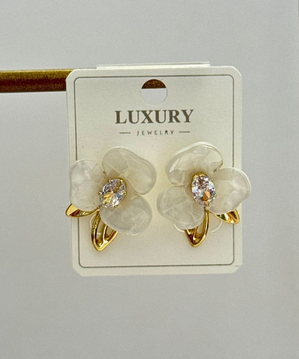 Luxury Taşlı Papatya Küpe