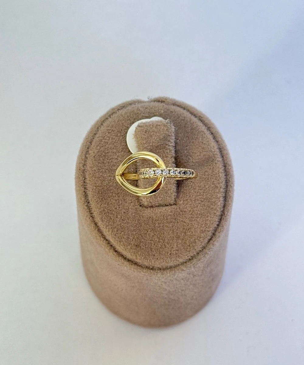 Xuping Oval Şekilli Taşlı Numaralı Yüzük