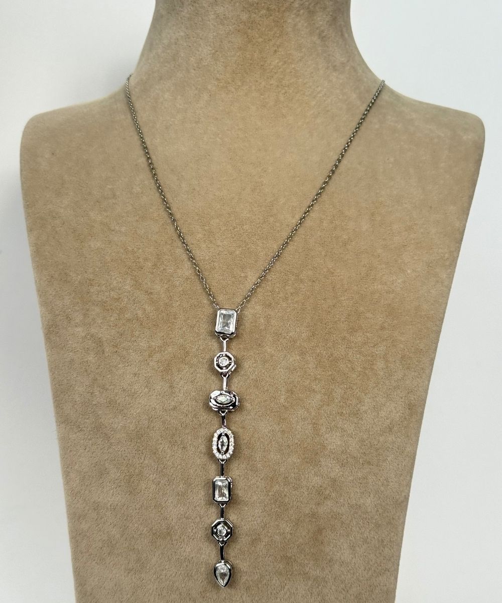 Çelik Element Beyaz Taşlı Silver Kolye