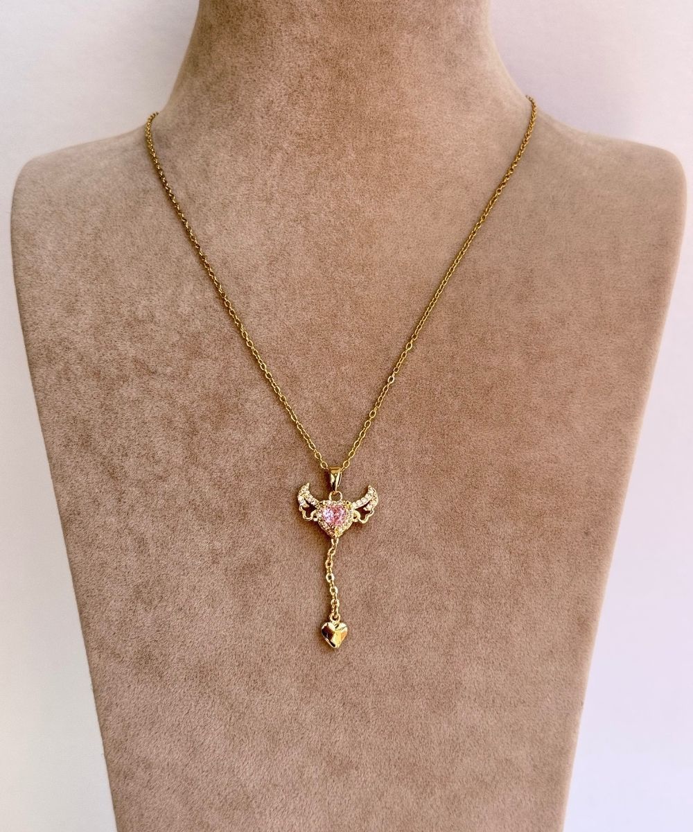 Çelik Hareketli Kanatlı Pembe Kalp Kolye