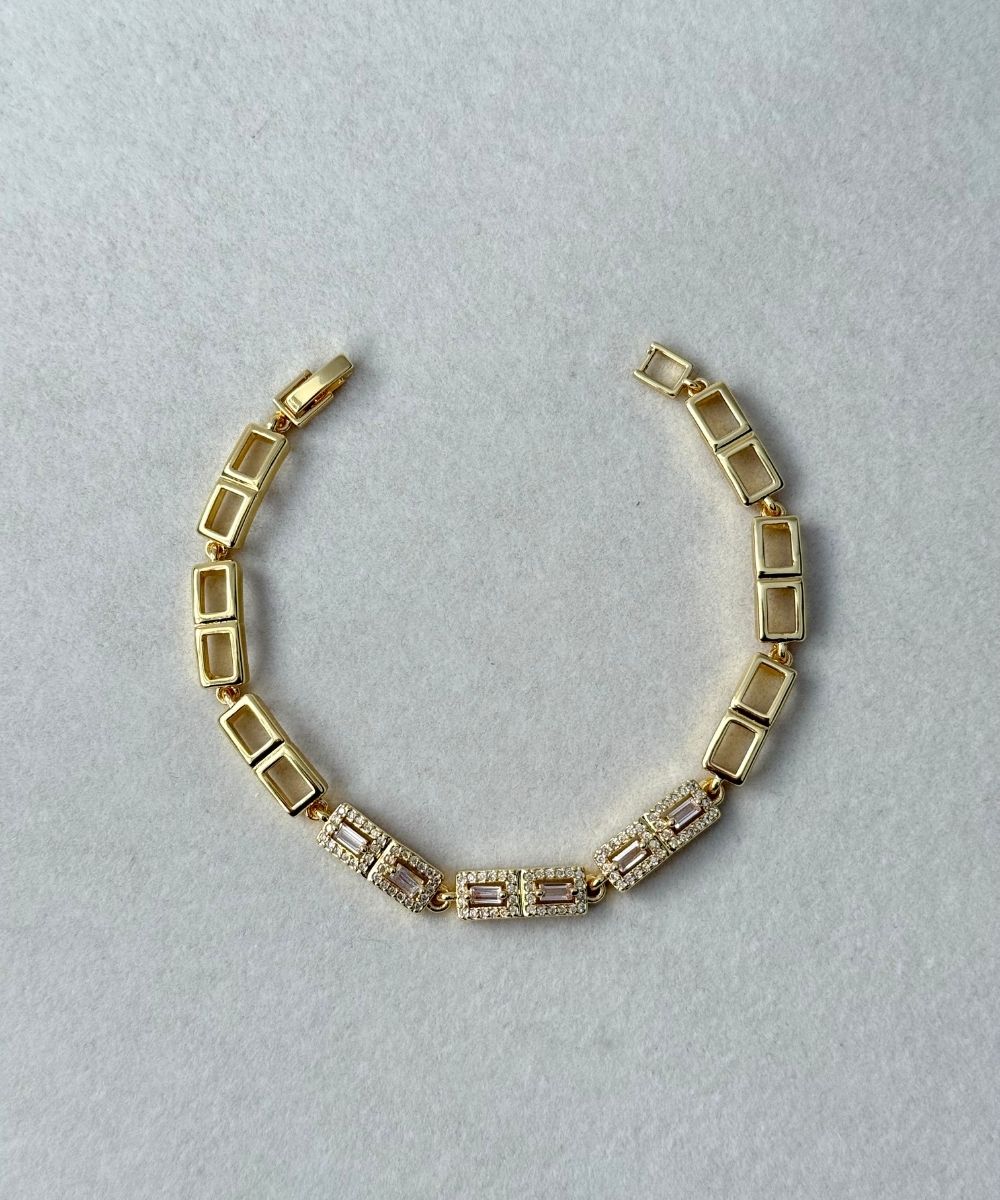 Zirkon Üçlü Kare Gold Bileklik