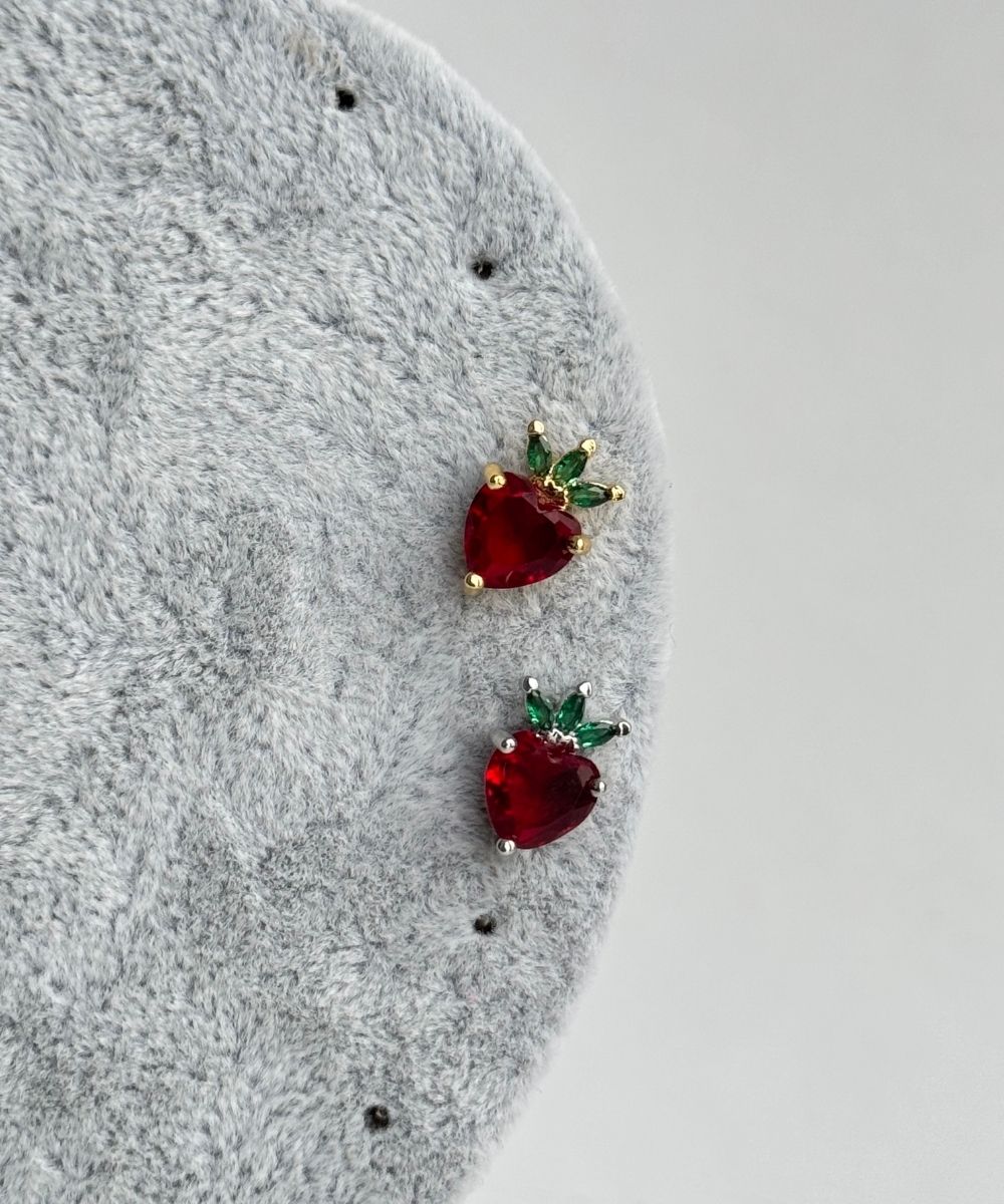 Çelik Kalp Tragus Piercing