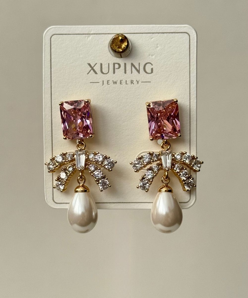Xuping Baget Pembe Taşlı Sallantılı İnci Küpe