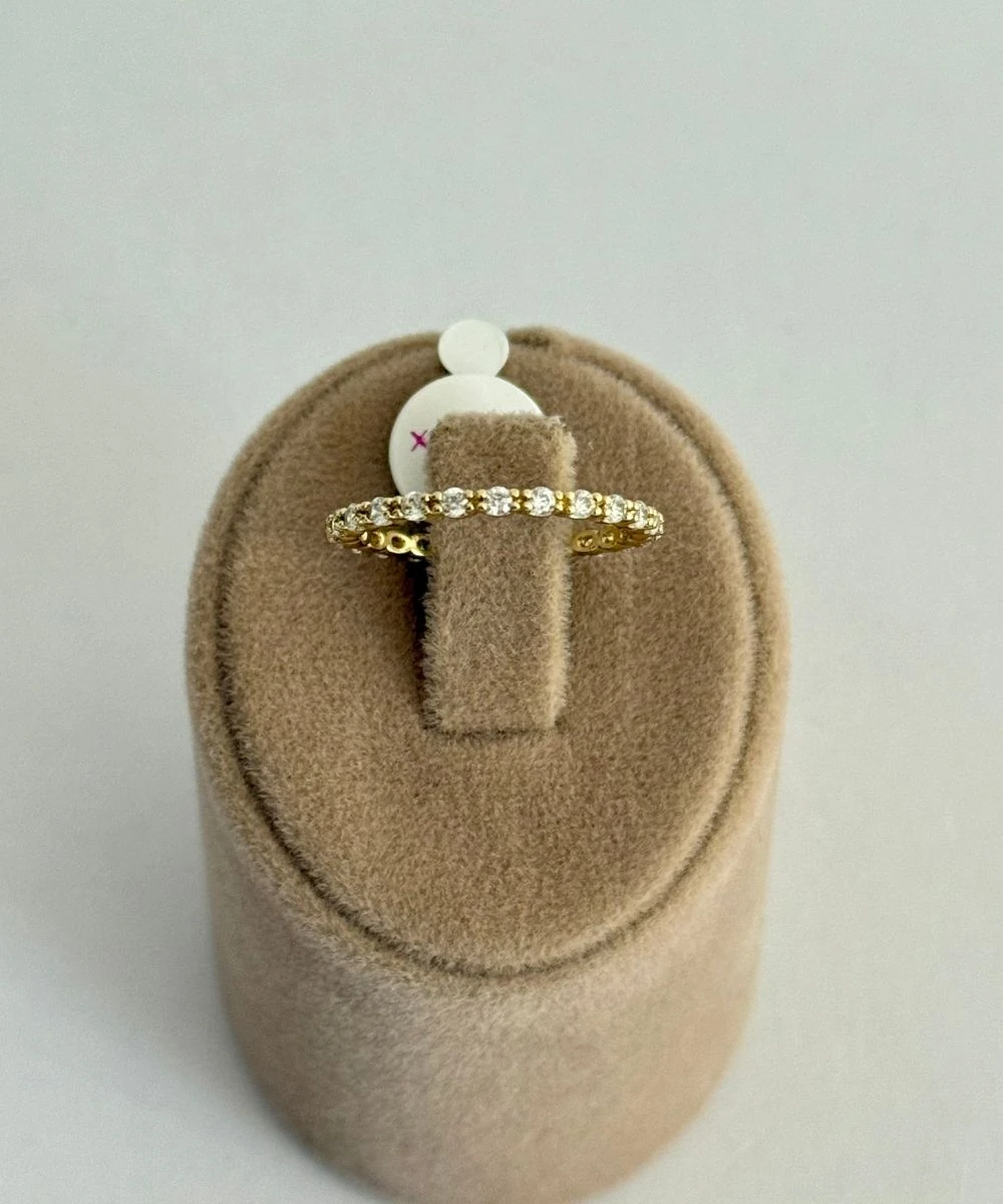 Xuping İnce Zarif Taşlı Gold Numaralı Yüzük