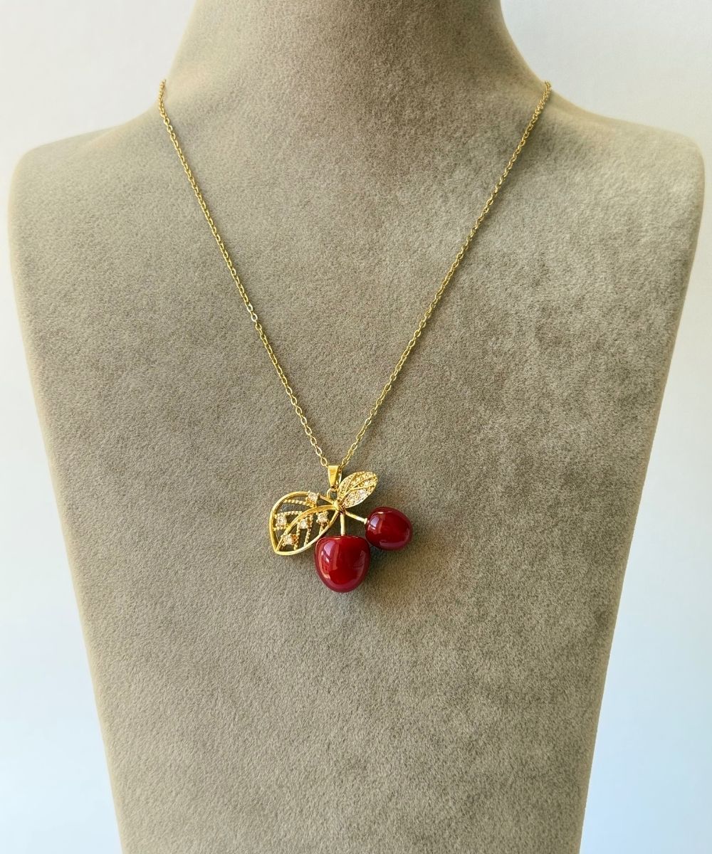 Çelik Kiraz Kolye