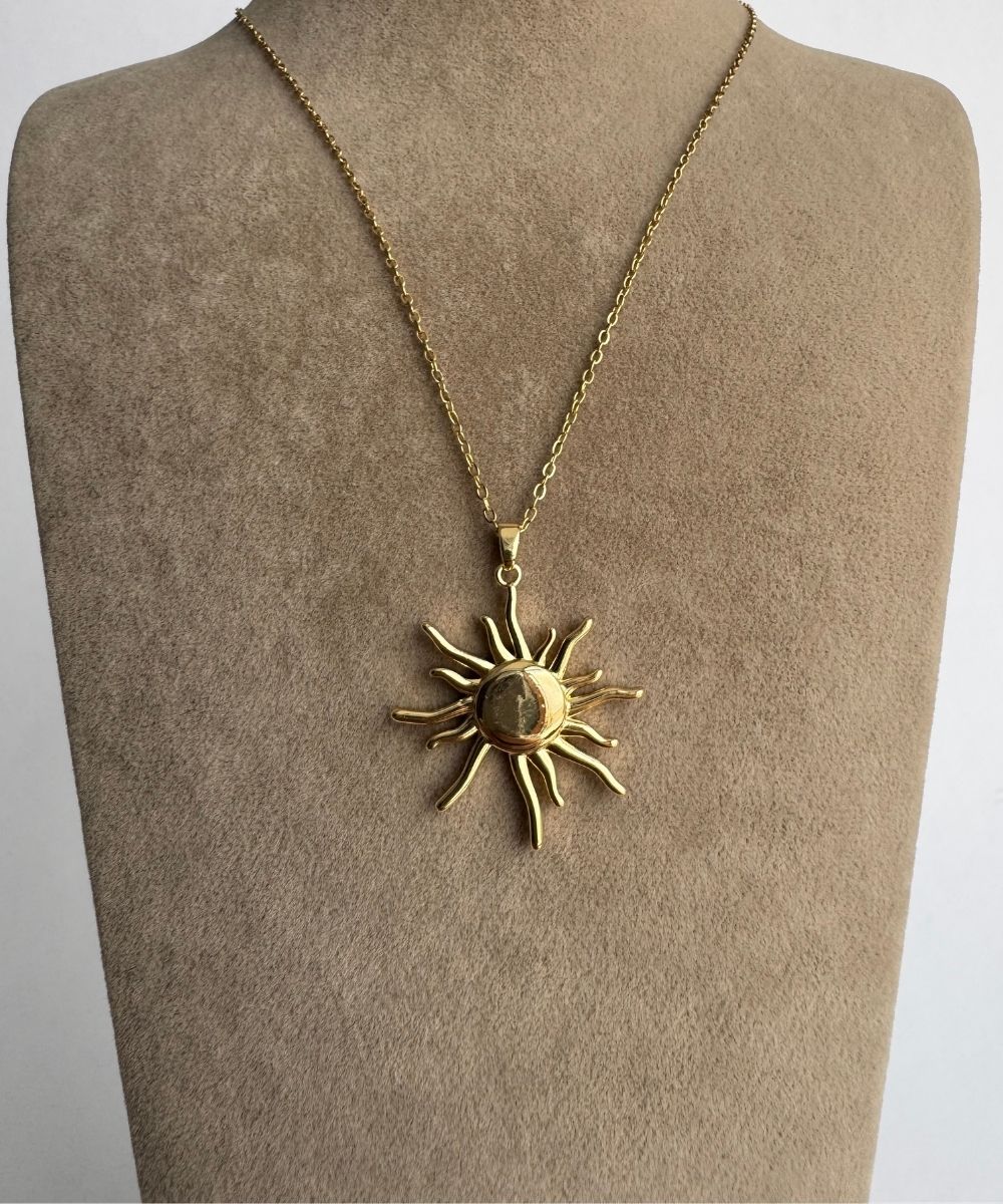 Çelik Güneş Kolye