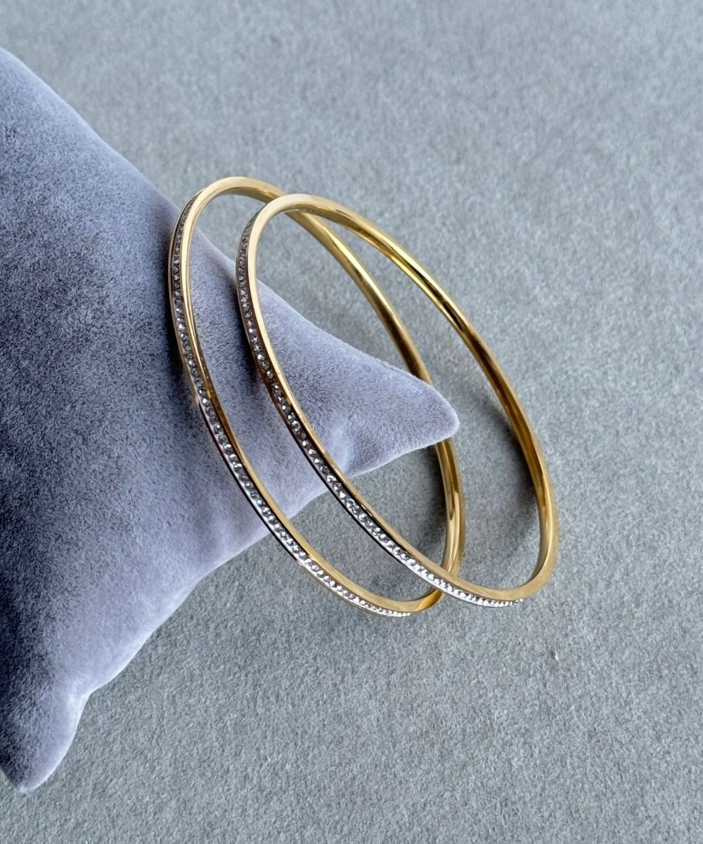 Çelik Taşlı Ajda 65 Mm Bilezik