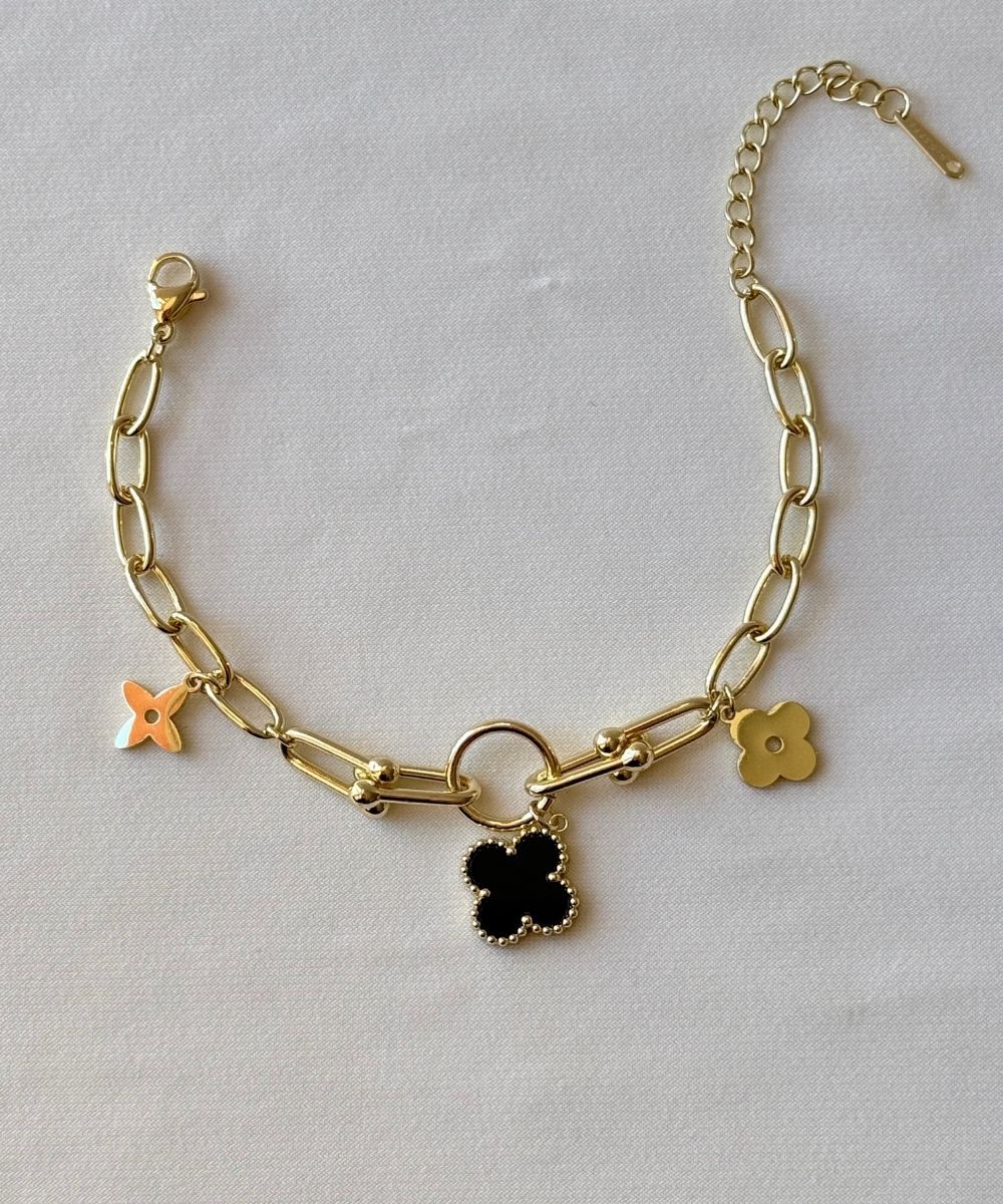 Çelik Siyah Yonca Yıldız Bileklik