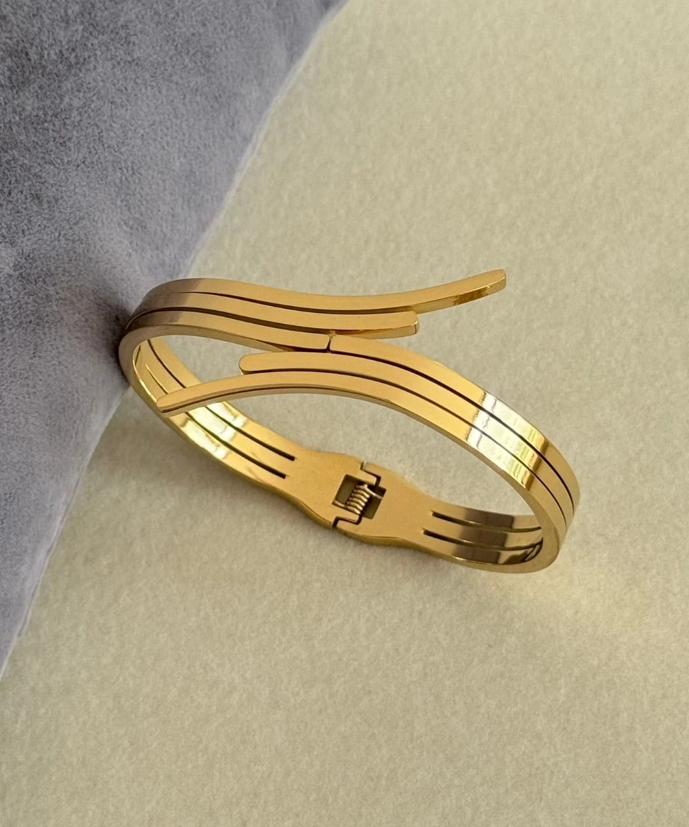 Çelik Kaburga Sarmal Kelepçe