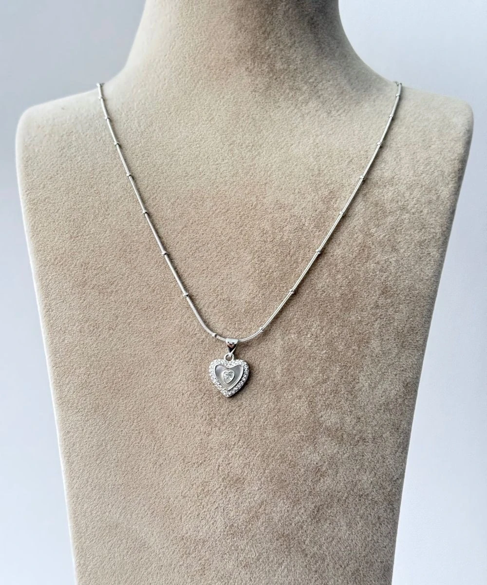 Çelik  Beyaz Taşlı Kalp Kolye