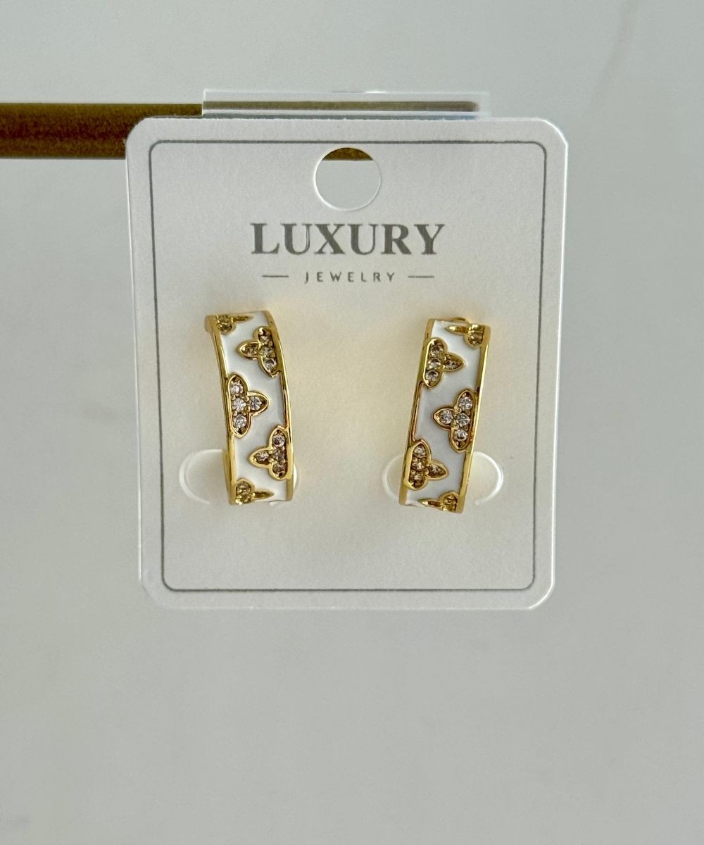 Luxury Beyaz Sedefli  Küpe