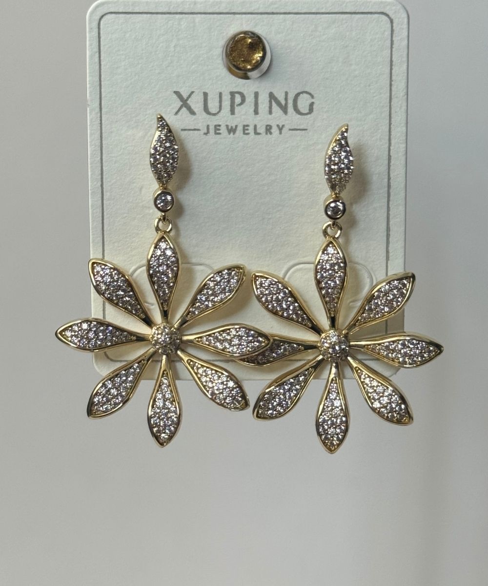 Xuping İşlemeli Çiçek Küpe