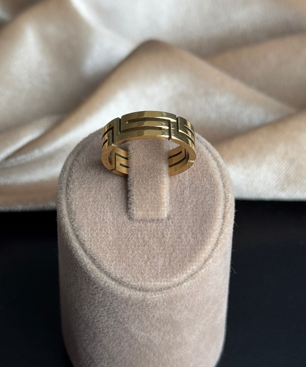 Çelik Labirent Ayarlamalı Yüzük