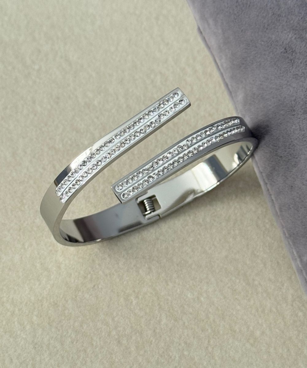 Çelik Karşıt Taşlı Silver Kelepçe