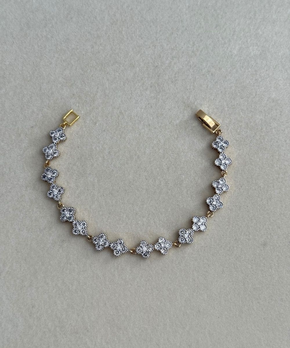 Zirkon Yonca Beyaz Gold Bileklik